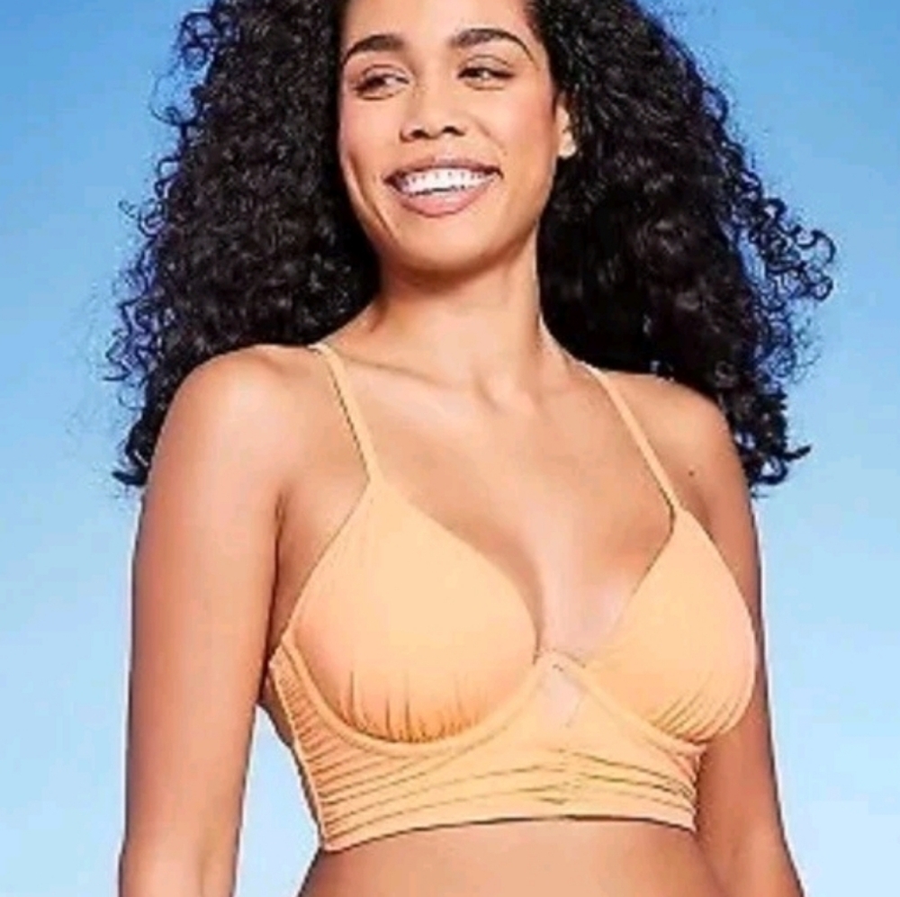 NWT Shade & Shore Swimsuit Top 36B